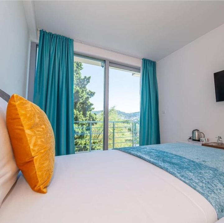 Passerella Apartments بار المظهر الخارجي الصورة